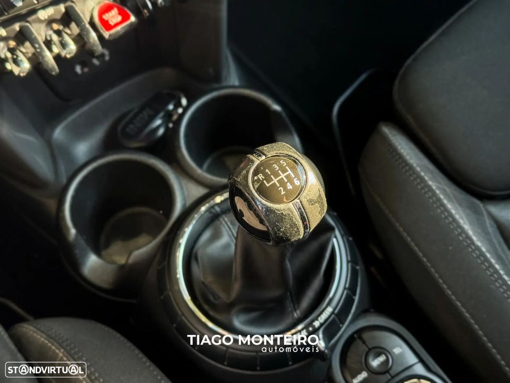 MINI 5 Portas One D - 49