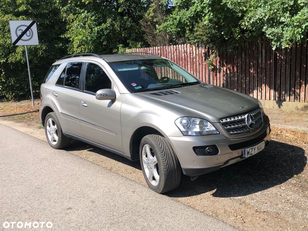 Mercedes-Benz ML - 1