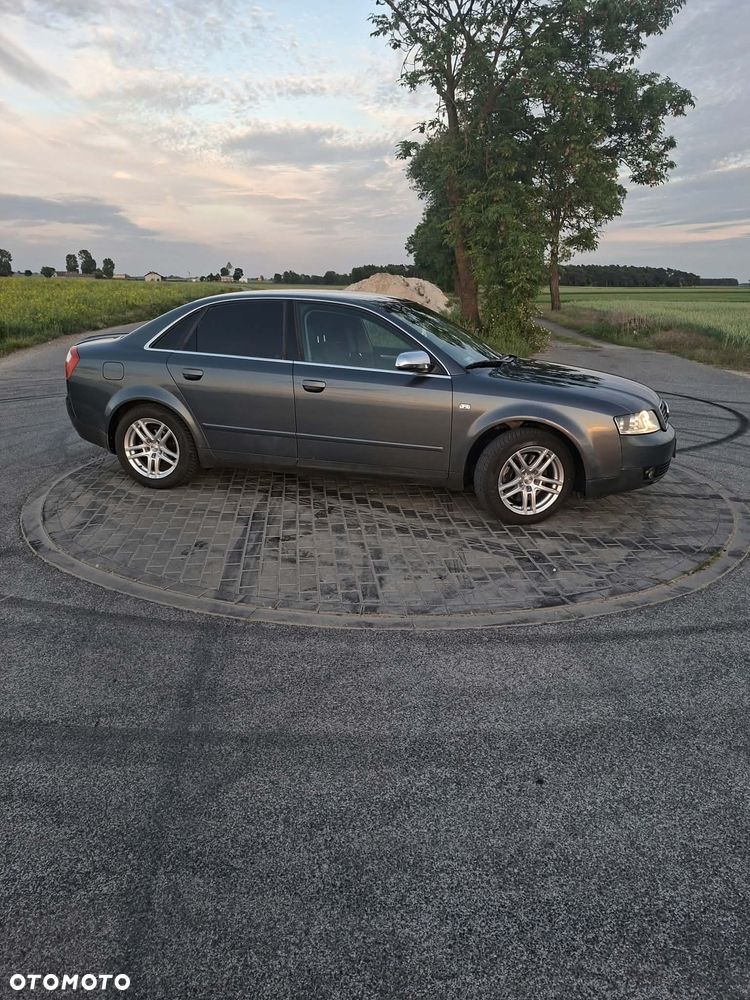 Audi A4 Avant - 12