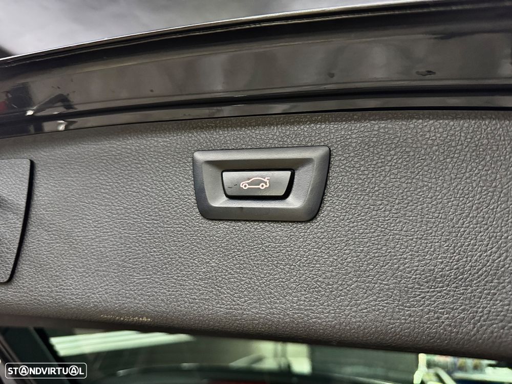 BMW 318 d Pack M - 27