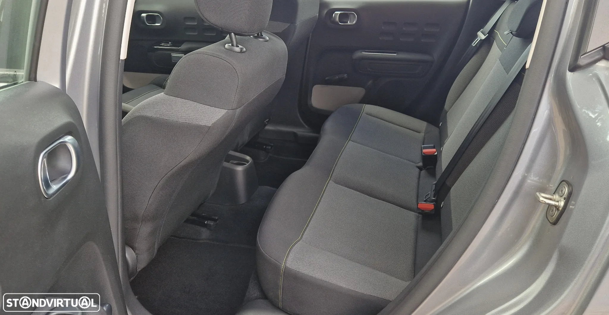 Citroën C3 1.2 PureTech Shine - 16