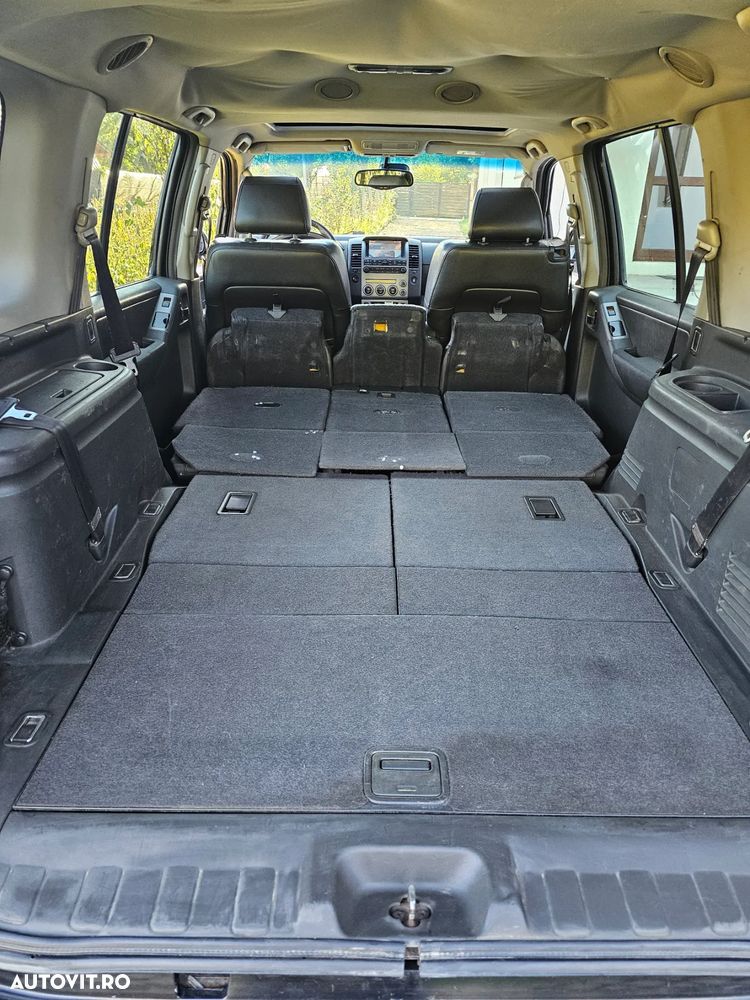Nissan Pathfinder 2.5 dCi LE - 11