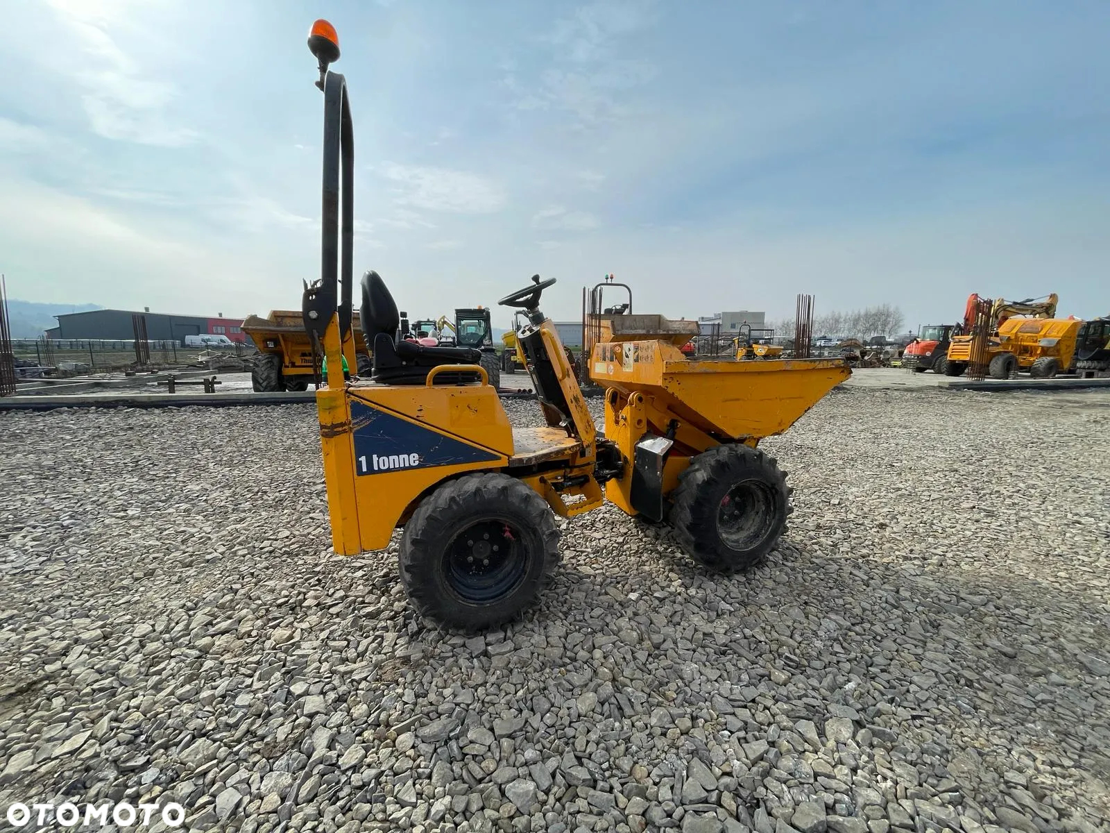 Thwaites MACH201 - 6