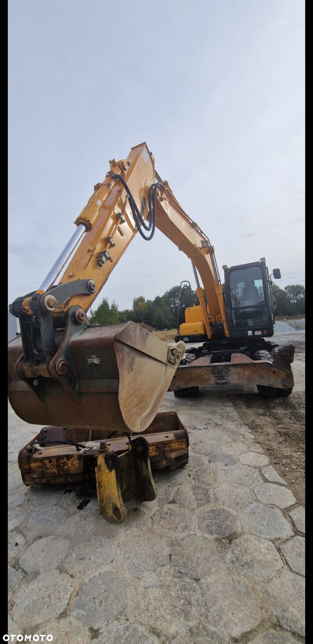 Hyundai 140 W-7A - 1