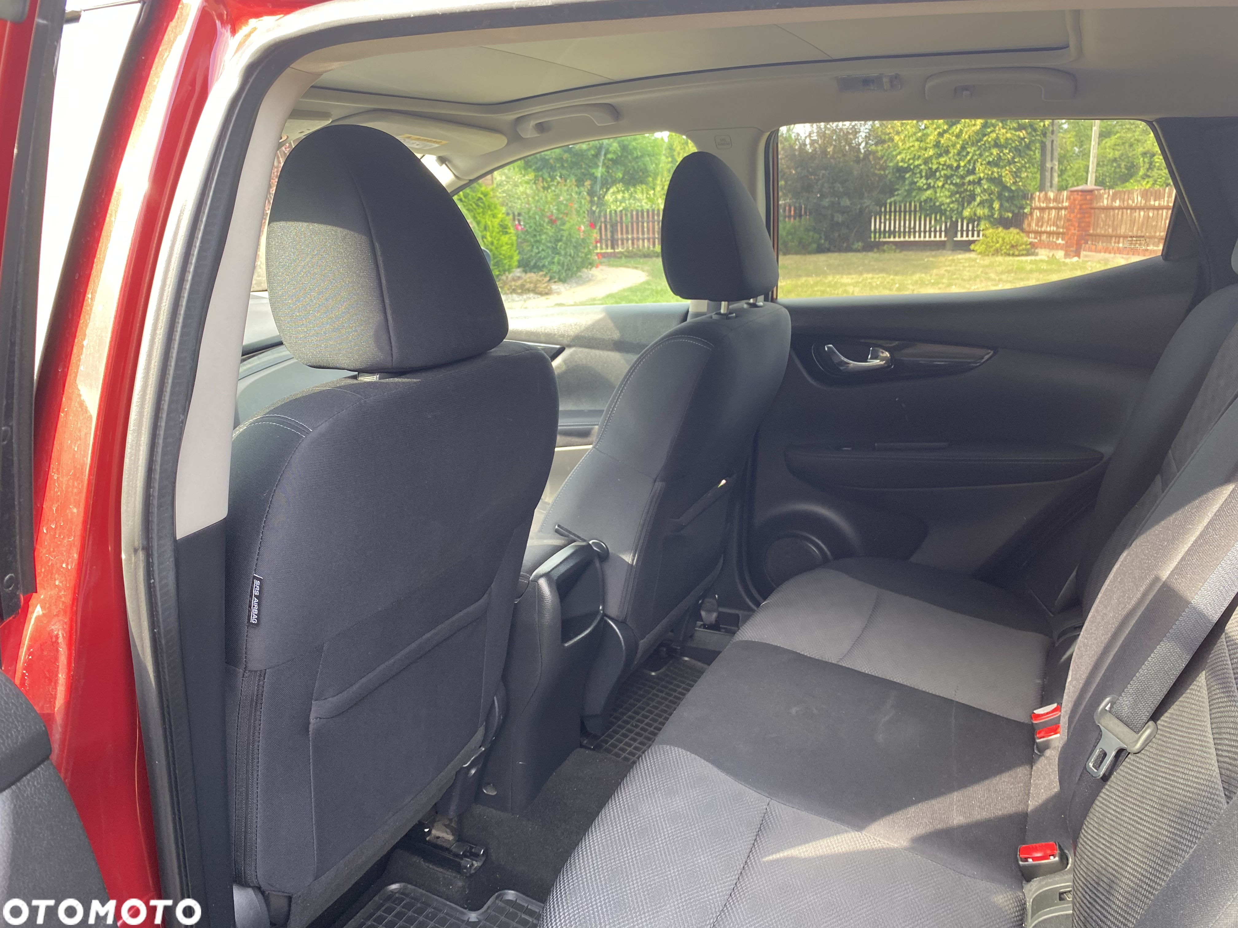 Nissan Qashqai 1.6 DIG-T N-Connecta - 12