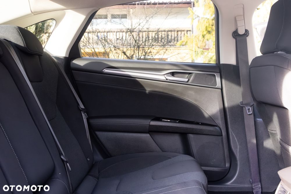 Ford Mondeo 1.5 EcoBoost Titanium - 22