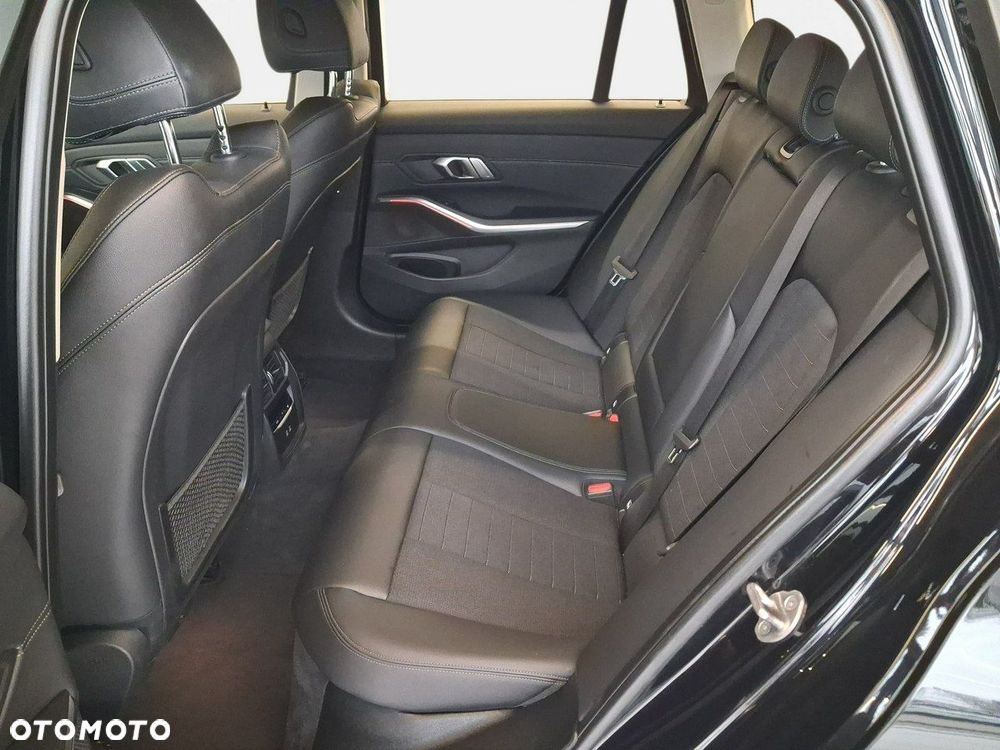 BMW Seria 3 - 11