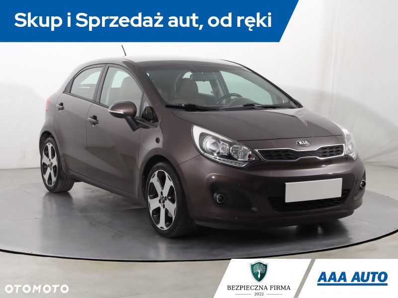 Kia Rio - 3