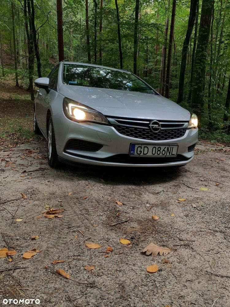 Opel Astra - 4