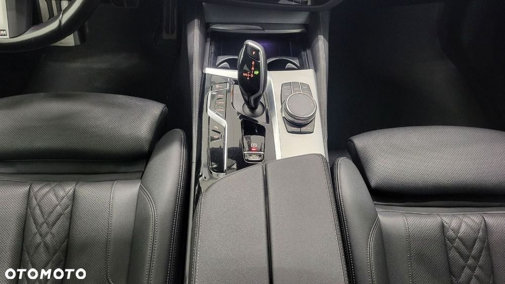 BMW Seria 5 520i mHEV M Sport sport - 21