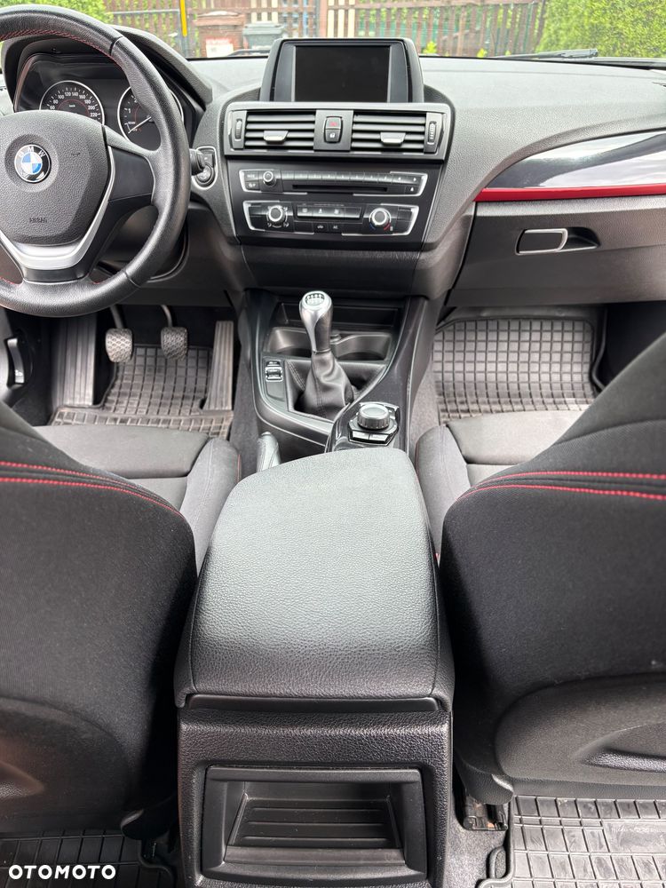 BMW Seria 1 114i - 11