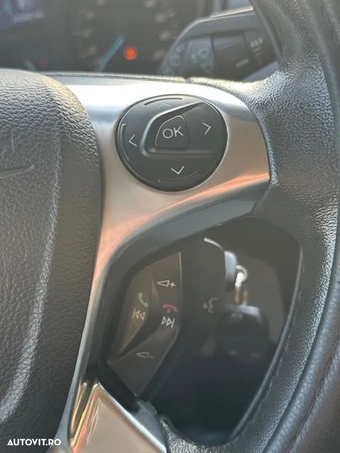 Ford Tourneo Custom 300 L2H1 VA Titanium - 9