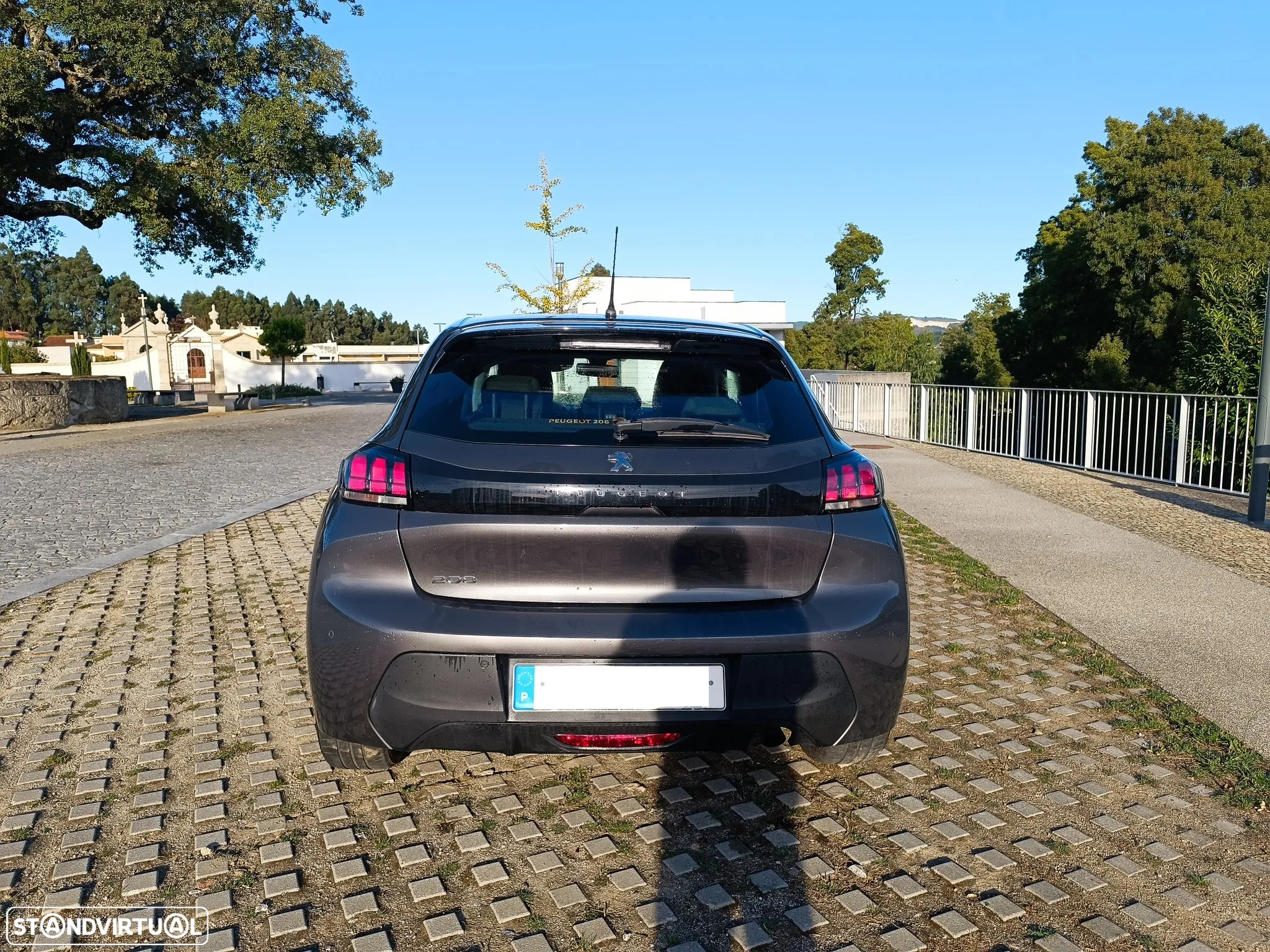 Peugeot 208 1.5 BlueHDi Allure Pack - 8