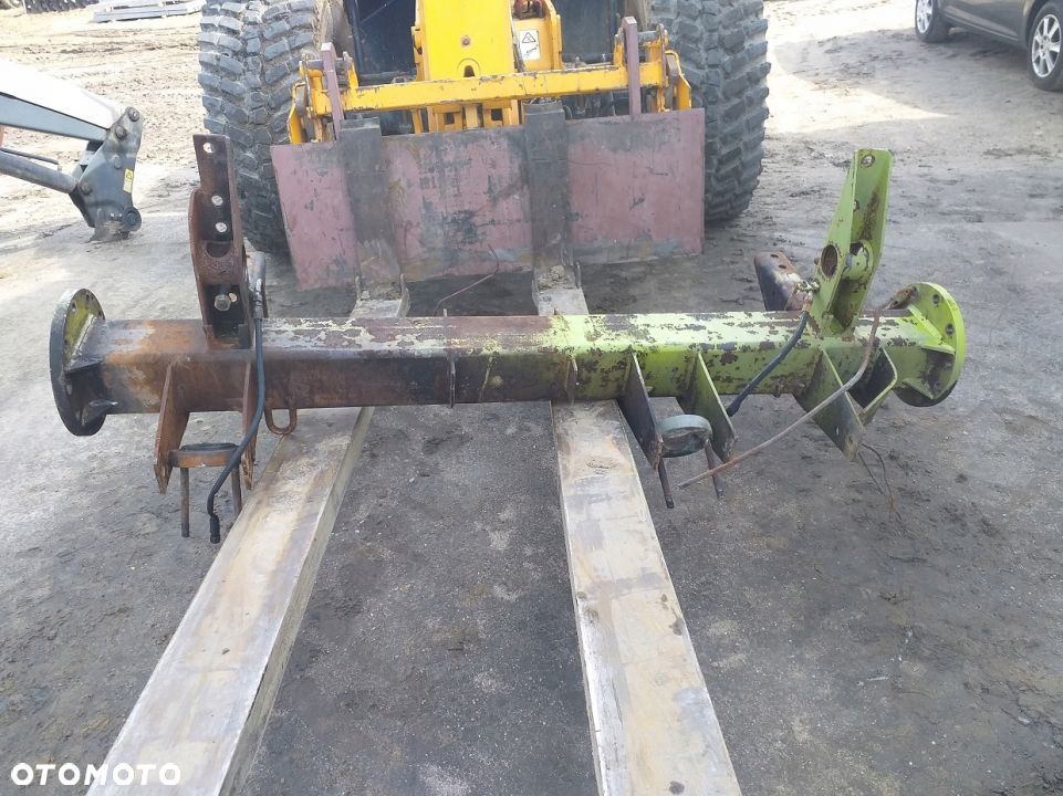 OŚ PRZEDNIA KOMBAJN CLAAS DOMINATOR 96 HYDROSTA - 1