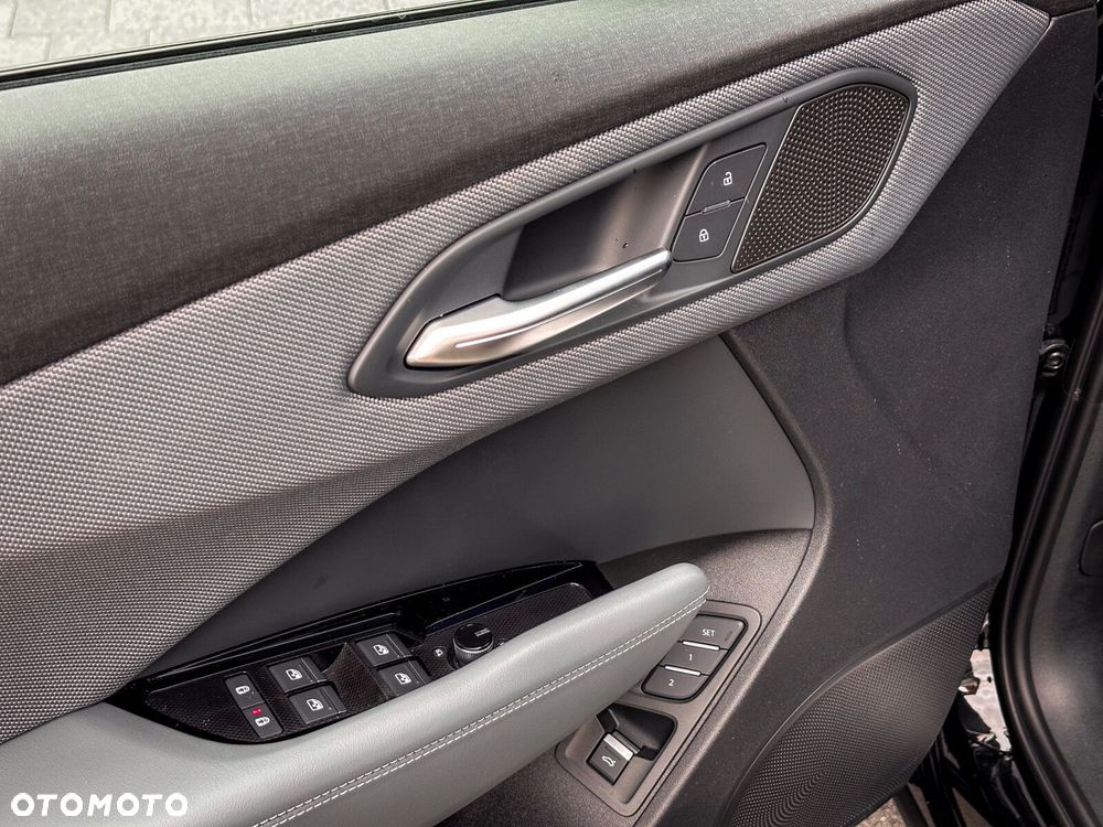 Audi Q3 Sportback - 16
