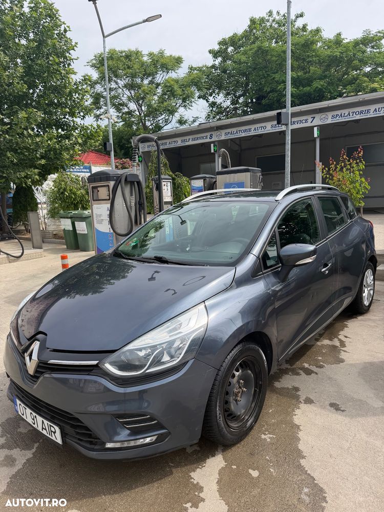 Renault Clio - 2