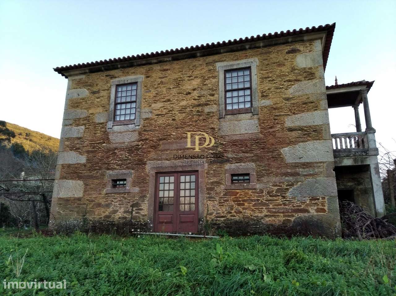 Quinta com 10.592 m² e Moradia T5 em Venade, Caminha | Ref. DPI133 - Grande imagem: 2/25