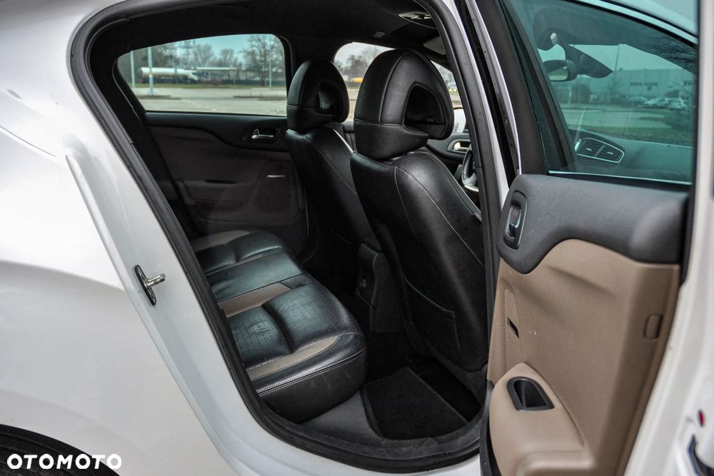 Citroën DS4 THP 200 SportChic - 12