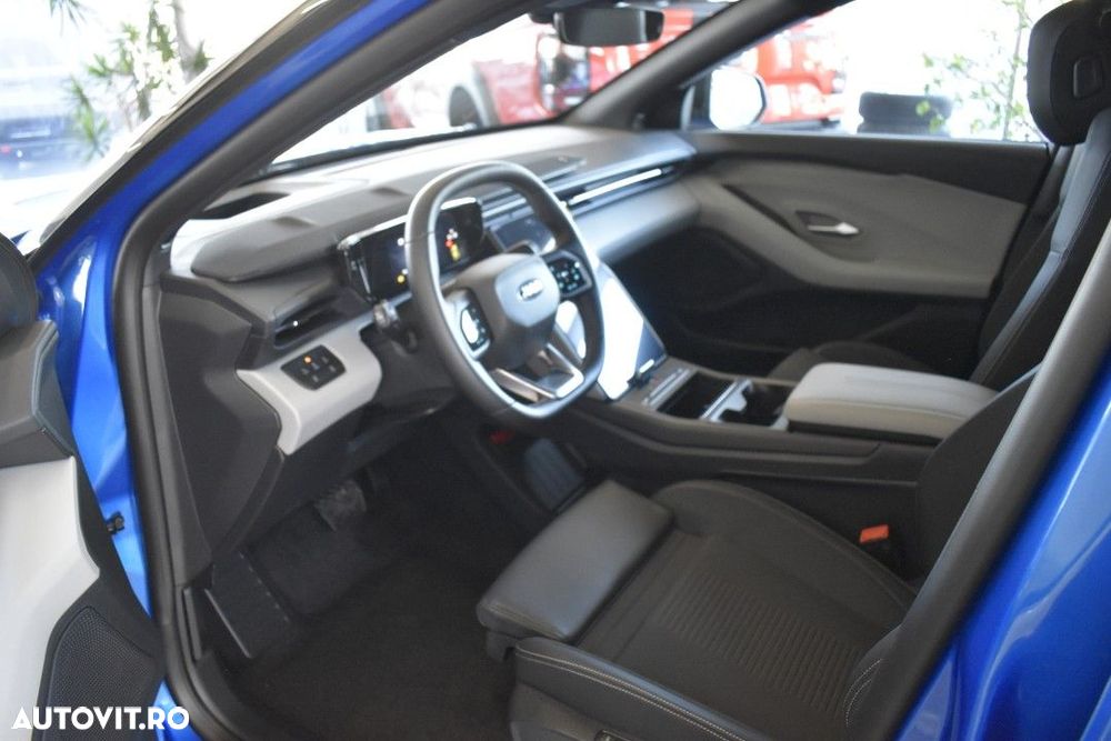 Ford Explorer - 11
