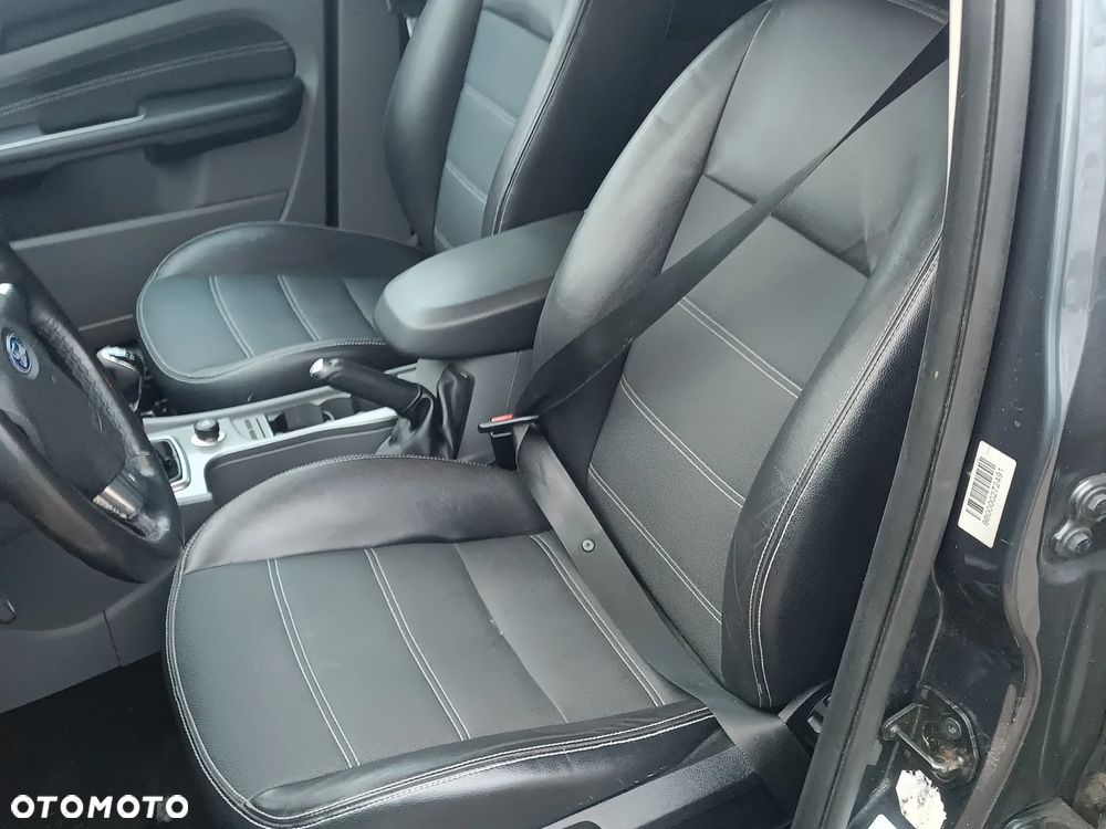 Ford Focus 1.8 Titanium - 10