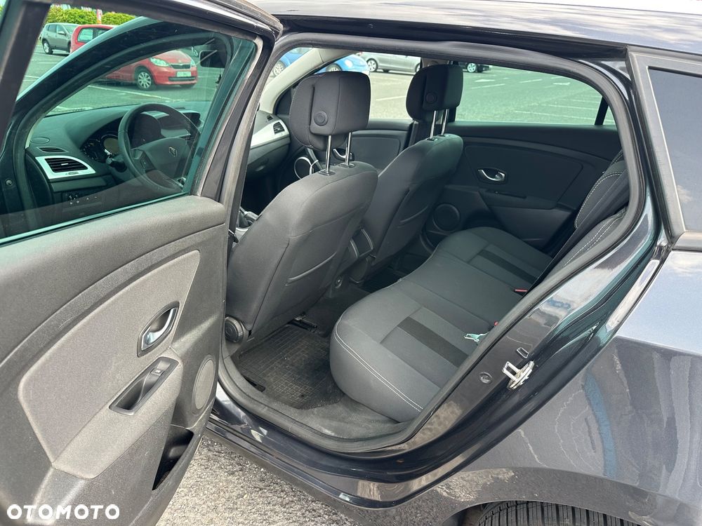 Renault Megane 1.6 16V Pack Authentique - 8