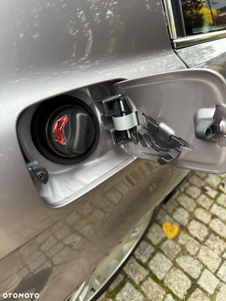 BMW Seria 7 730d - 17