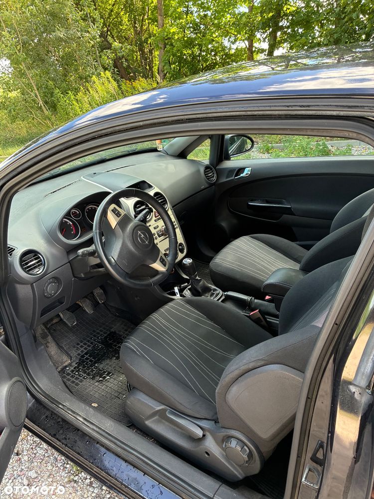 Opel Corsa 1.2 16V Easytronic Cosmo - 7
