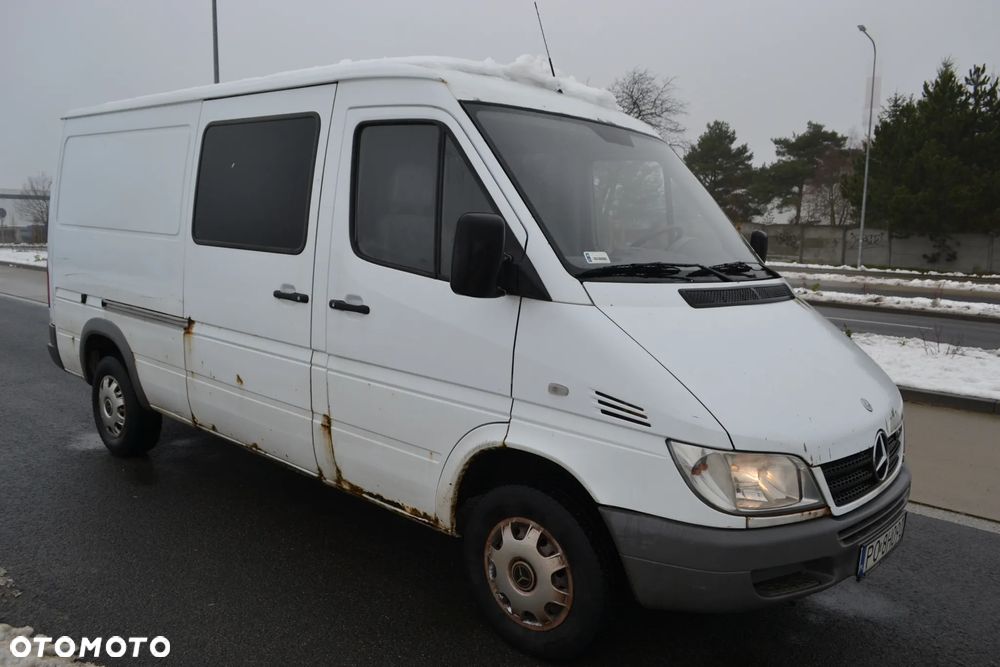 Mercedes-Benz Sprinter - 1