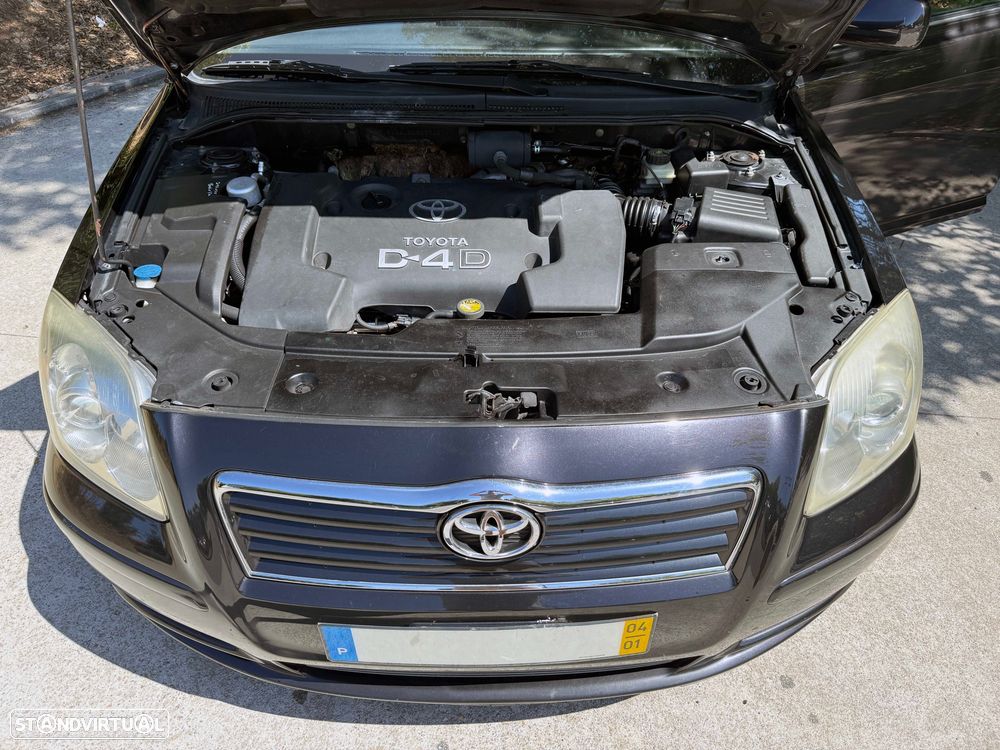 Toyota Avensis SW 2.0 D-4D - 15