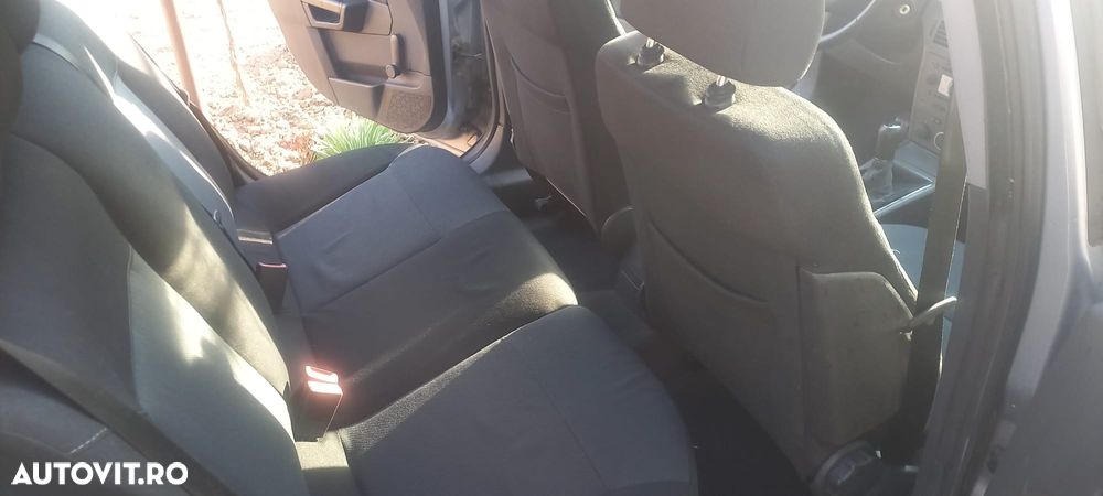 Opel Astra Caravan DTI Comfort - 8