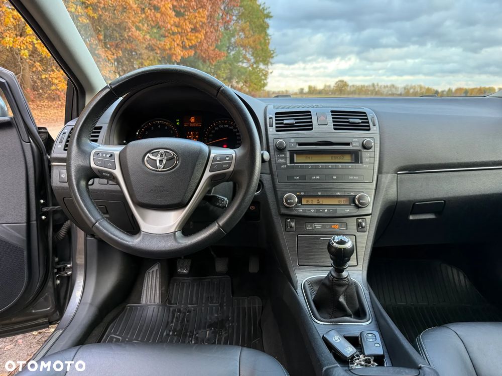 Toyota Avensis 1.8 Sol plus EU5 - 16