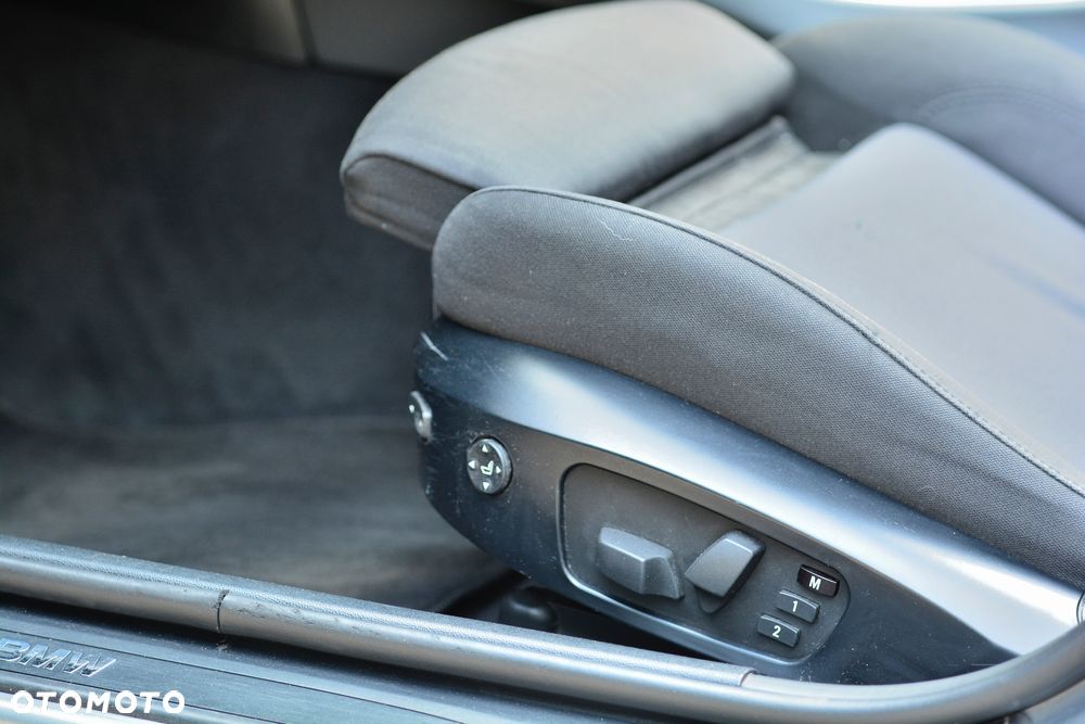 BMW Seria 3 320d - 12