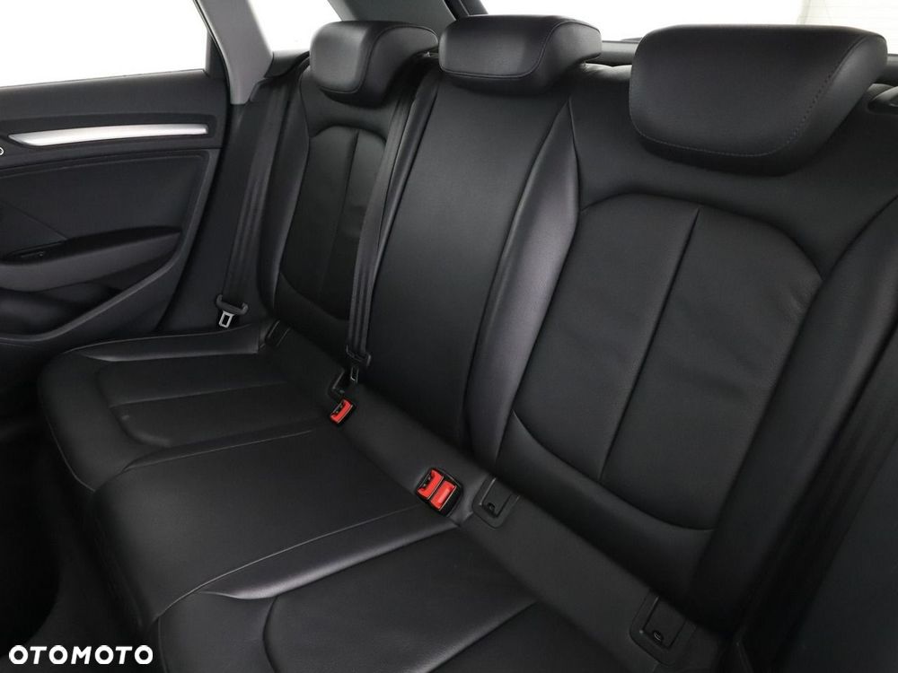Audi A3 Sportback 1.4 TFSI e-tron design - 18
