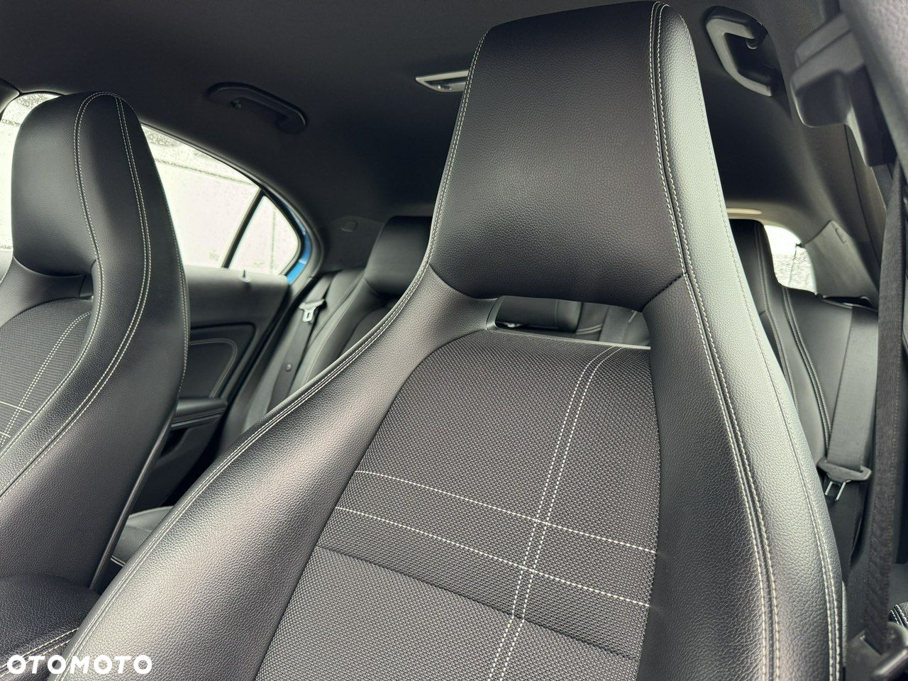 Mercedes-Benz Klasa A 180 BlueEfficiency Edition - 17