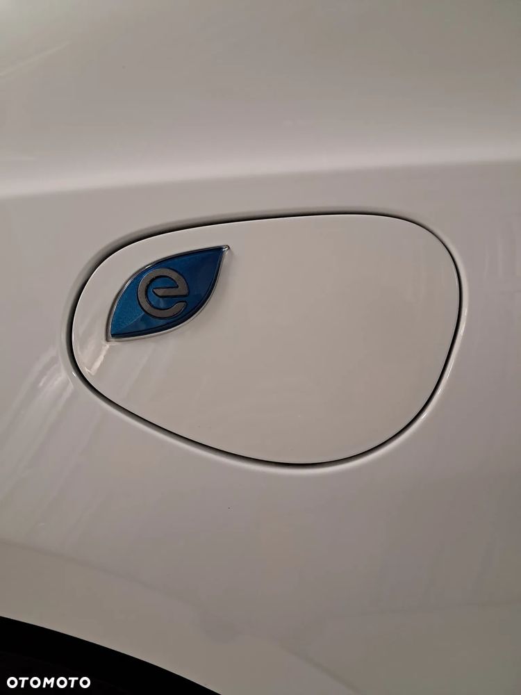 Chrysler Pacifica - 11