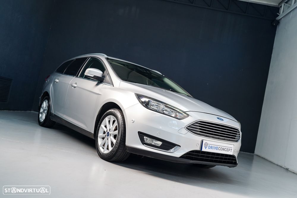 Ford Focus SW 1.5 TDCi EcoBlue Connected - 3