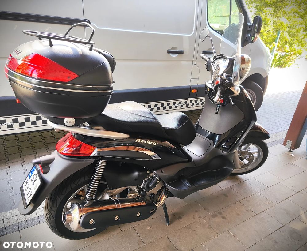 Piaggio Beverly - 12