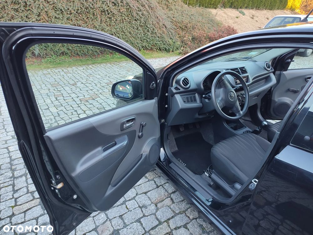 Nissan Pixo - 8