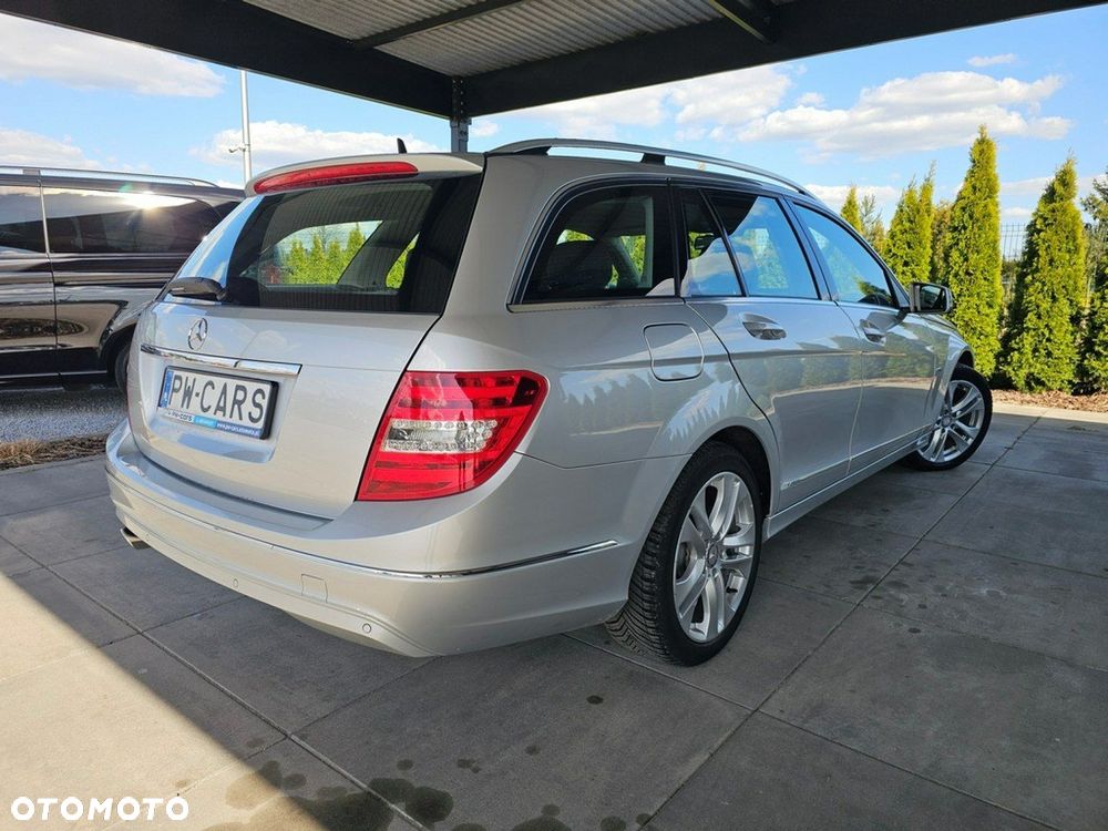 Mercedes-Benz Klasa C 200 Avantgarde Edition - 3