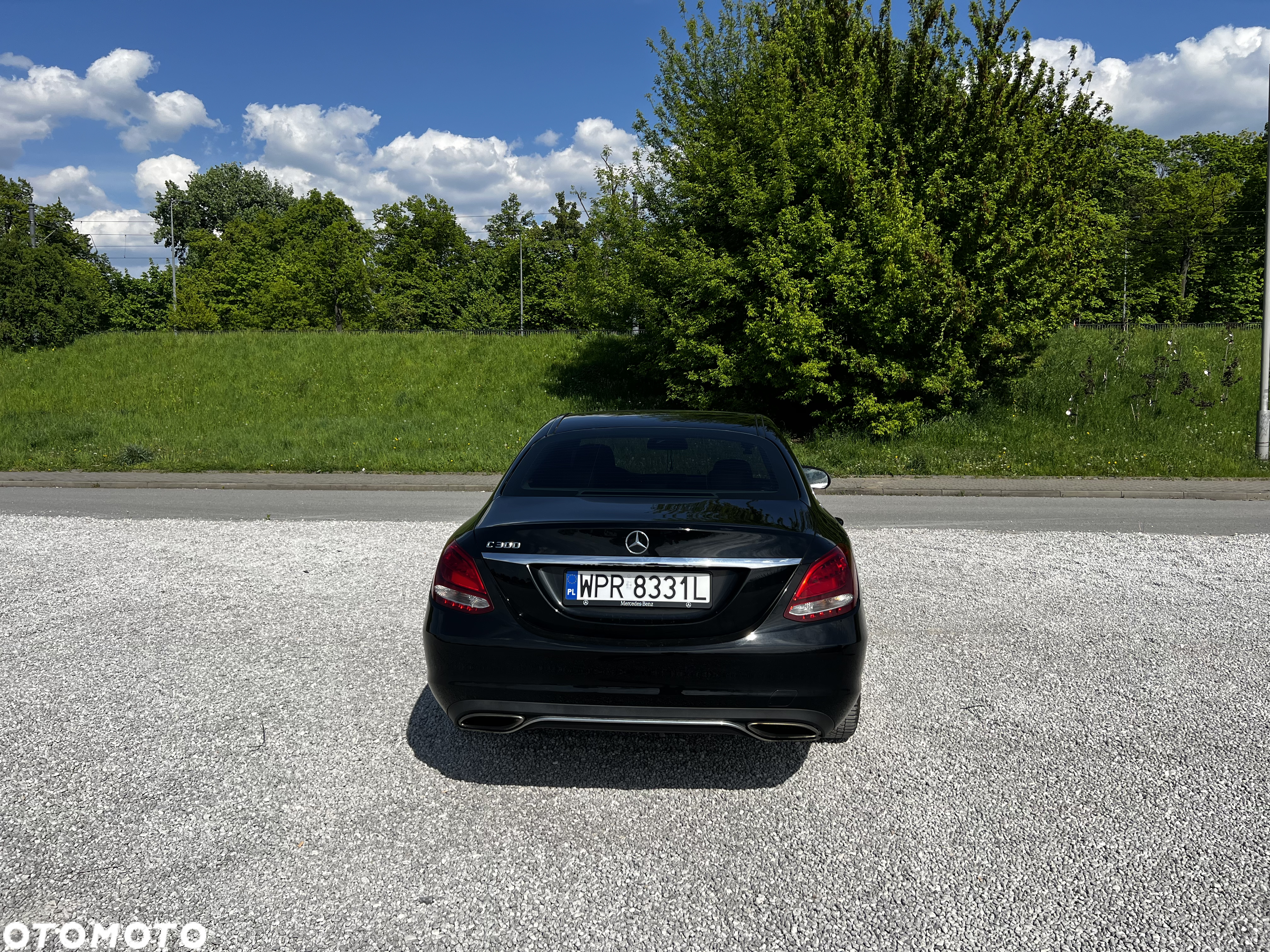 Mercedes-Benz Klasa C 300 9G-TRONIC - 18