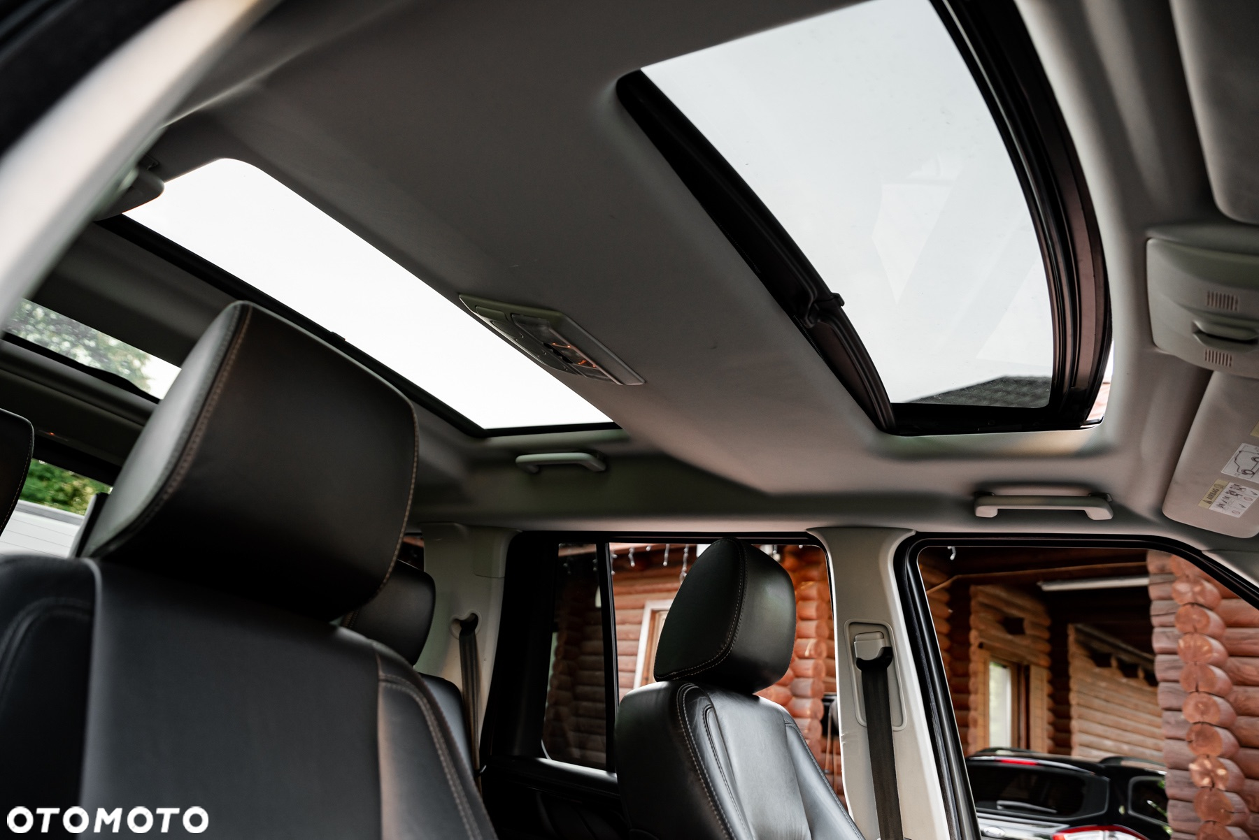 Land Rover Discovery SD V6 HSE - 26