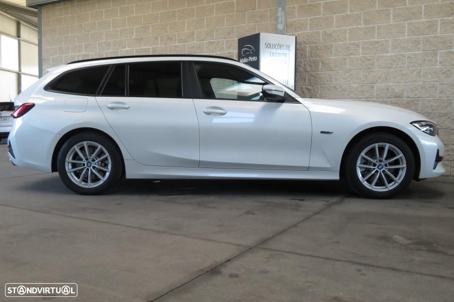 BMW 320 e Corporate Edition Auto - 34