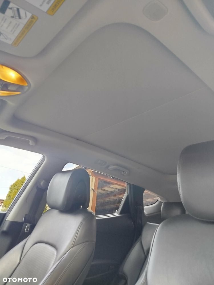 Hyundai Santa Fe 2.0 T Sport Utility - 37