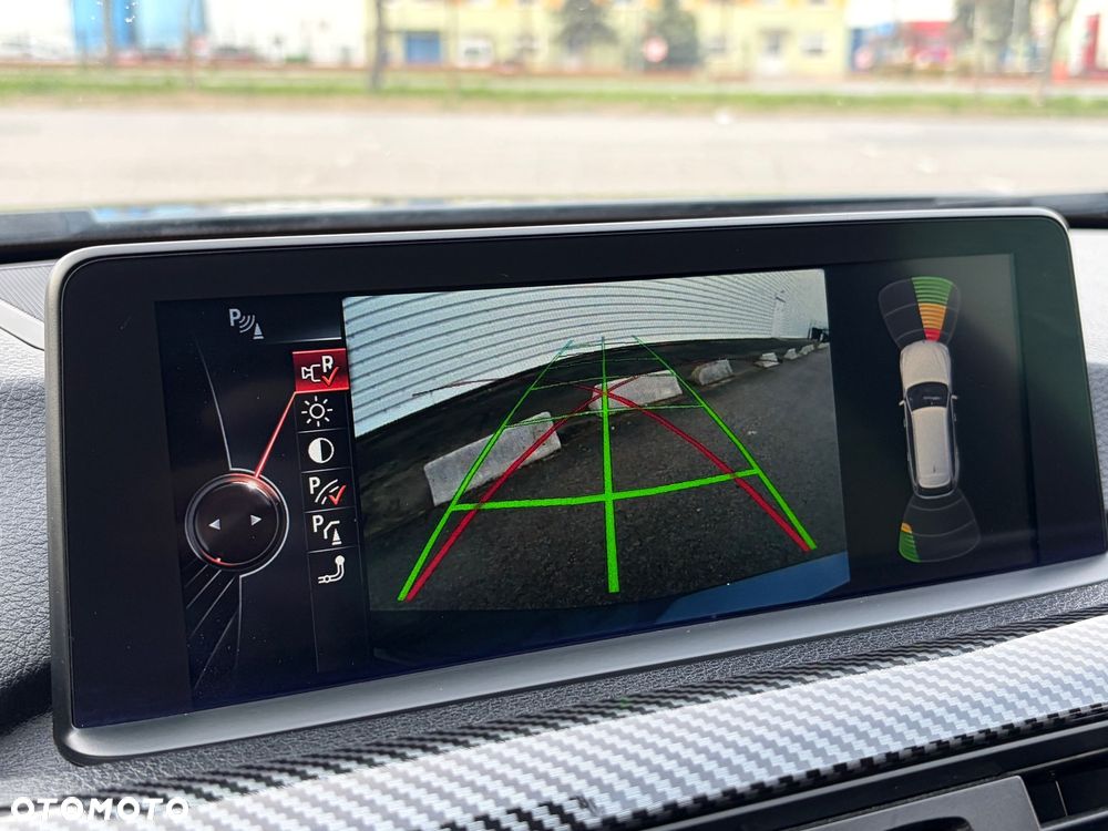 BMW Seria 3 335d xDrive M Sport - 38