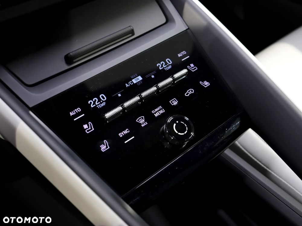 Porsche Macan 100kWh - 29