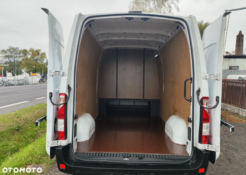 Renault Master  brygadówka 7 osób - 10