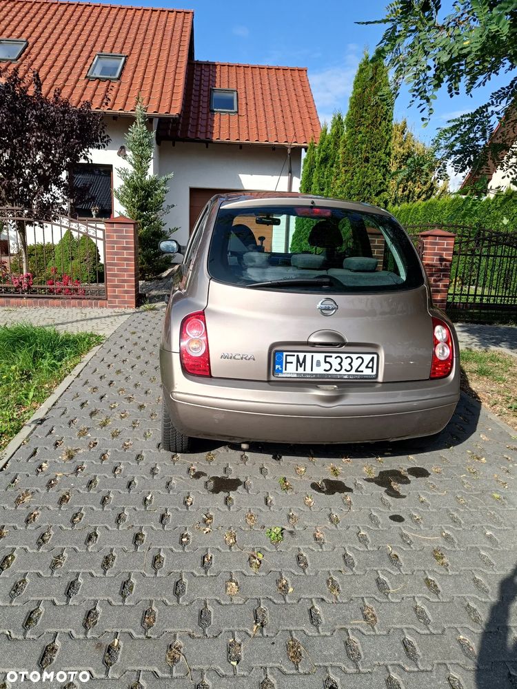 Nissan Micra 1.2 wersja specjalna - 4