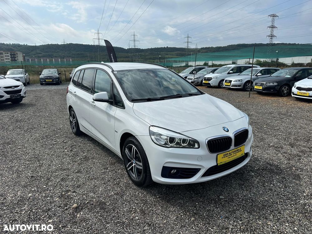 BMW Seria 2 216d Aut. Sport Line - 12