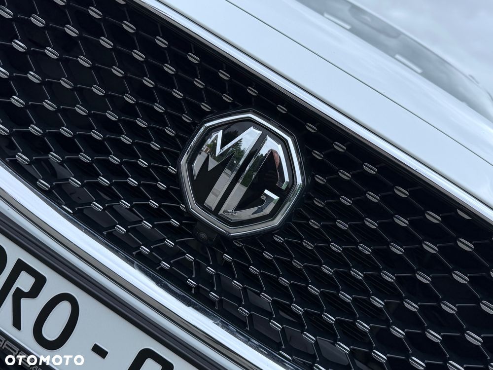 MG HS PHEV Luxury - 19