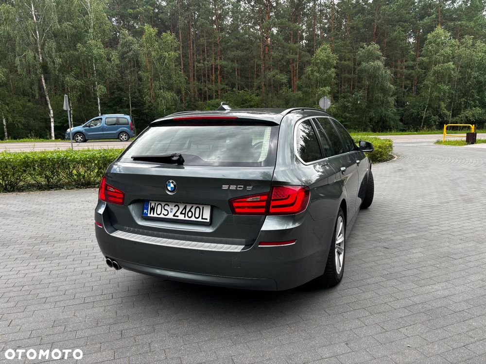 BMW Seria 5 520d - 10